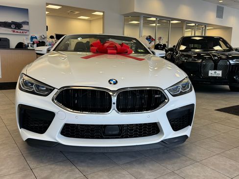 Used 2020 BMW M8 Convertible image 5