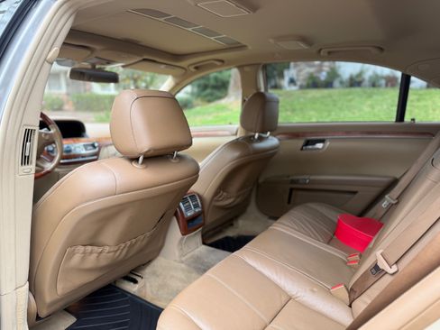 Used 2007 Mercedes-Benz S 550 image 13