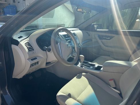 Used 2015 Nissan Altima 2.5 S w/ Power Driver Seat Package image 6