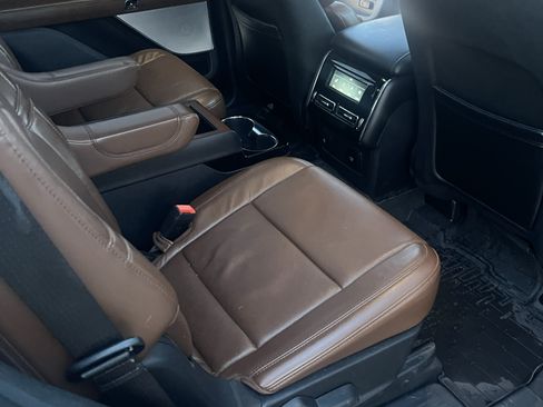 Used 2020 Lincoln Aviator Reserve w/ Equipment Group 202A image 26