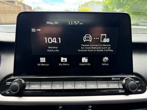 Used 2020 Kia Forte LXS FWD image 12
