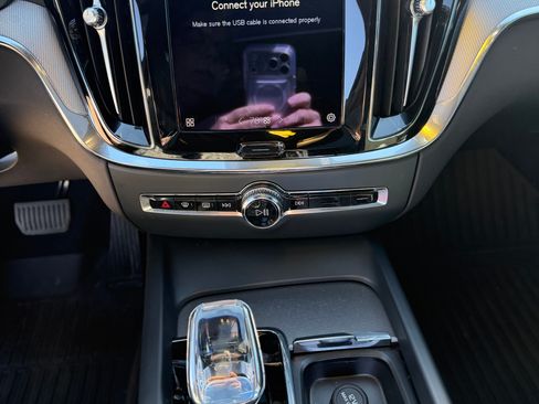 Used 2024 Volvo S60 B5 Plus w/ Climate Package image 14