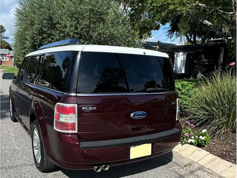 Used 2011 Ford Flex SEL w/ Rapid Spec Order Code FWD image 5