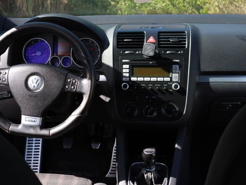 Used 2007 Volkswagen GTI 2.0T 2-Door image 18