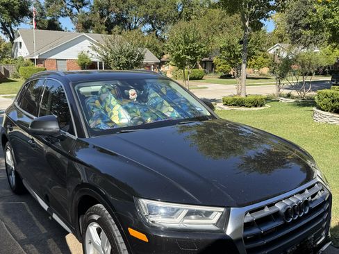 Used 2018 Audi Q5 2.0T Premium Plus w/ Premium Plus Package image 3