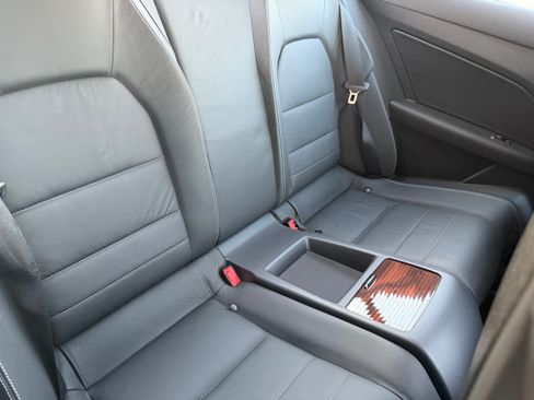 Used 2010 Mercedes-Benz E 350 Coupe image 24