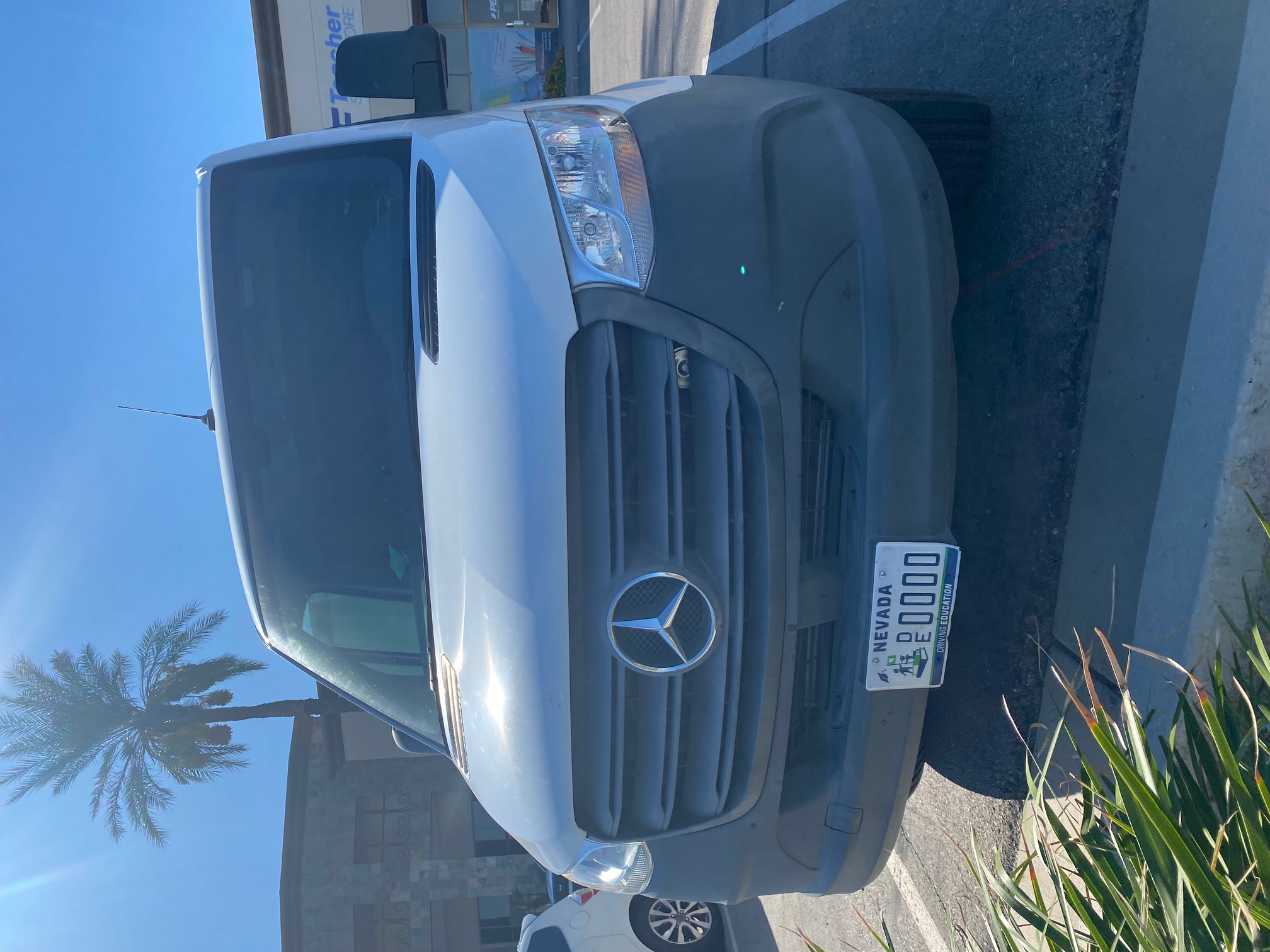 Used 2021 Mercedes-Benz Sprinter 2500 image 8