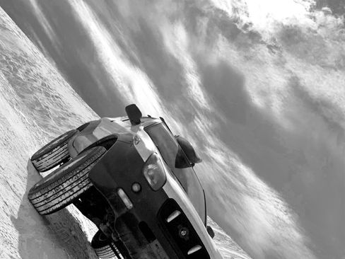 Used 2000 Isuzu VehiCROSS image 4