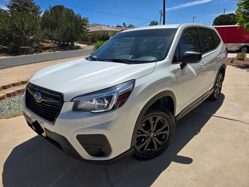 Used 2019 Subaru Forester AWD/4WD image 1