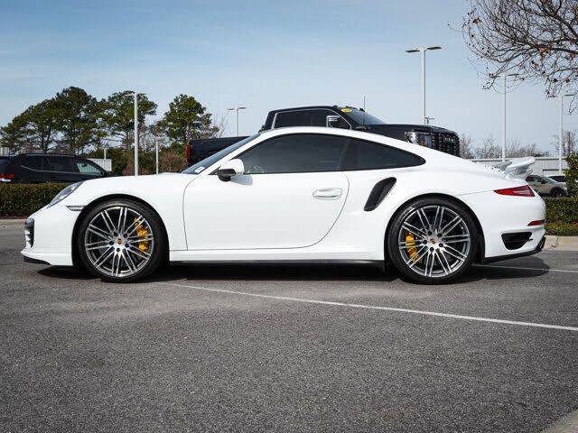 Used 2014 Porsche 911 Turbo S AWD/4WD image 5