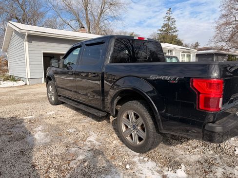 Used 2019 Ford F150 Lariat w/ Equipment Group 502A Luxury image 15