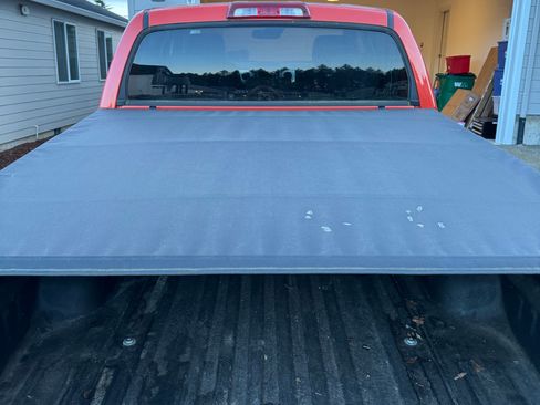 Used 2018 Toyota Tundra SR5 w/ TRD Off Road Package image 16