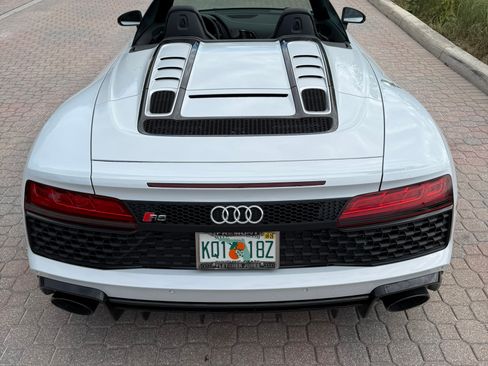 Used 2023 Audi R8 V10 performance image 8