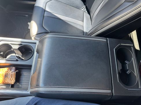 Used 2019 Ford F250 Platinum w/ Platinum Ultimate Package AWD/4WD image 20