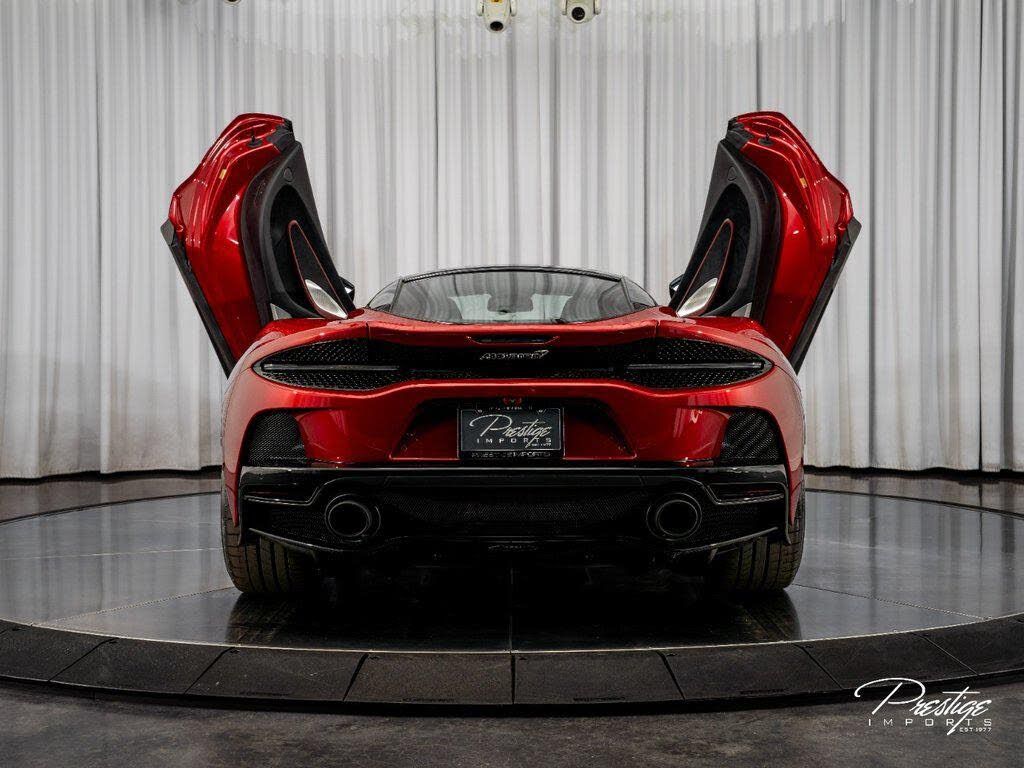 Used 2020 McLaren GT RWD image 15