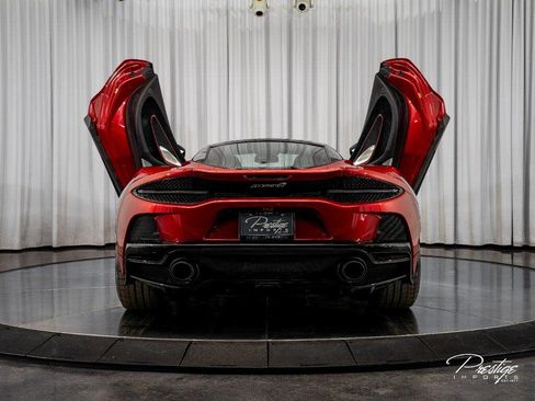 Used 2020 McLaren GT RWD image 15