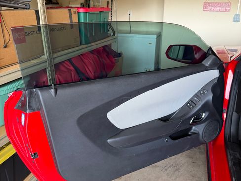 Used 2015 Chevrolet Camaro LS RWD image 12
