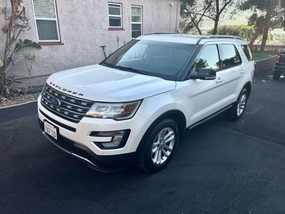 Used 2017 Ford Explorer XLT w/ Equipment Group 202A