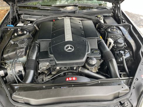 Used 2005 Mercedes-Benz SL 500 image 11