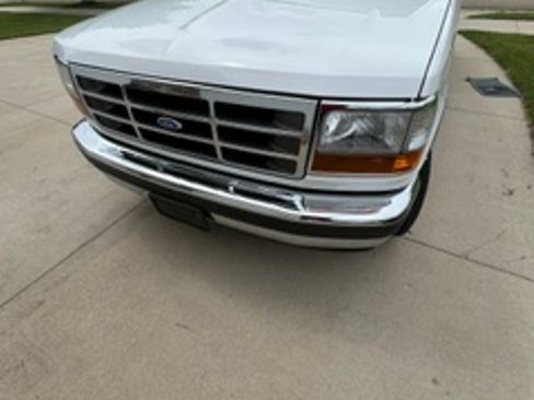 Used 1994 Ford F150 XL RWD image 4