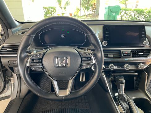 Used 2022 Honda Accord Sport image 24