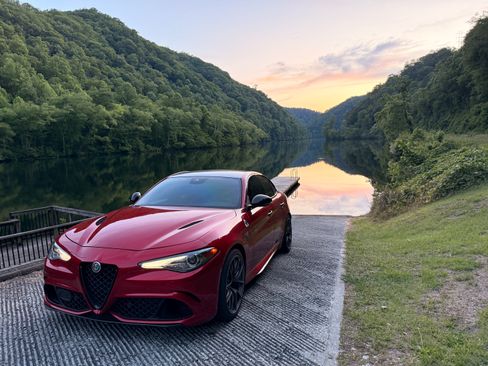 Used 2022 Alfa Romeo Giulia Quadrifoglio w/ Active Assist Plus Package RWD image 10