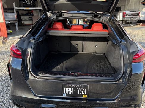 Used 2024 BMW X6 M Competition w/ Executive Package image 18