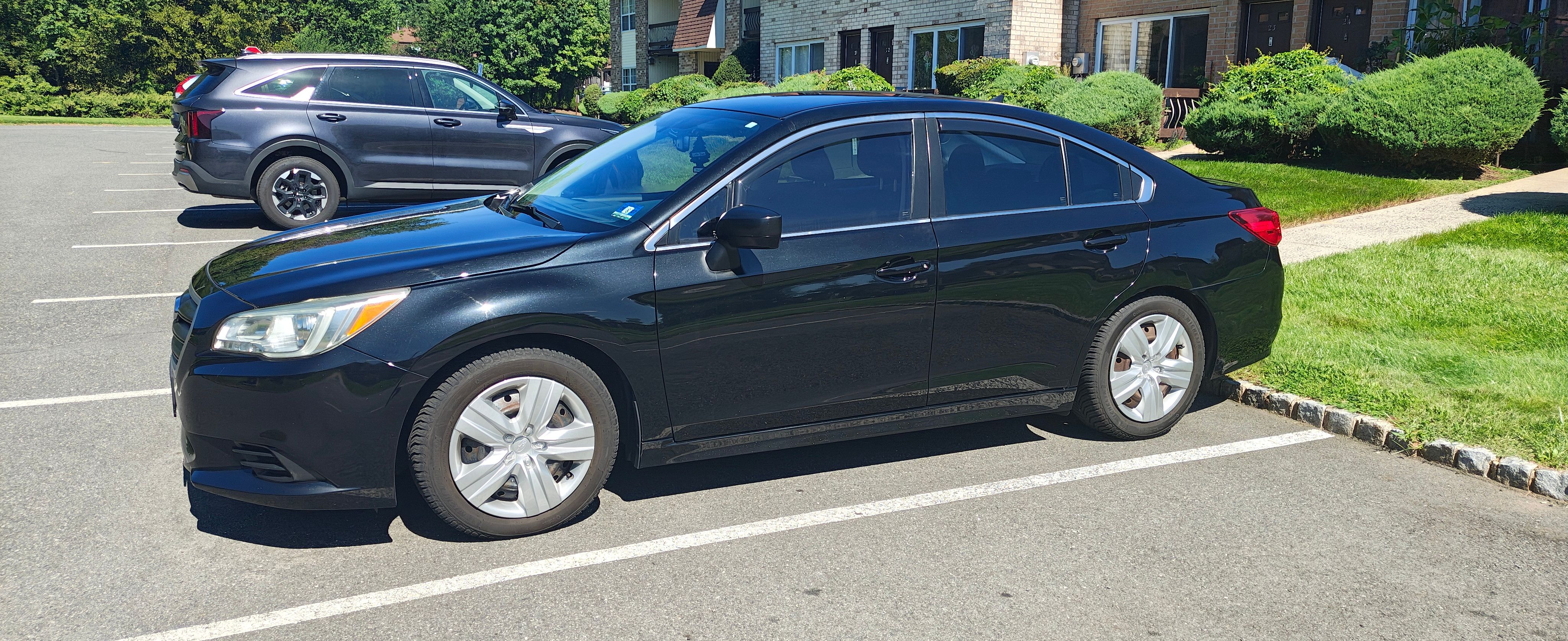 Used 2015 Subaru Legacy 2.5i AWD/4WD image 1