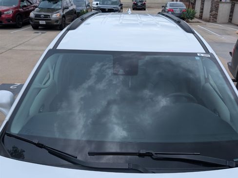 Used 2022 Chrysler Pacifica Touring-L FWD image 30