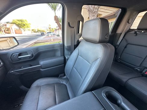 Used 2019 Chevrolet Silverado 1500 LTZ w/ LTZ Plus Package AWD/4WD image 13