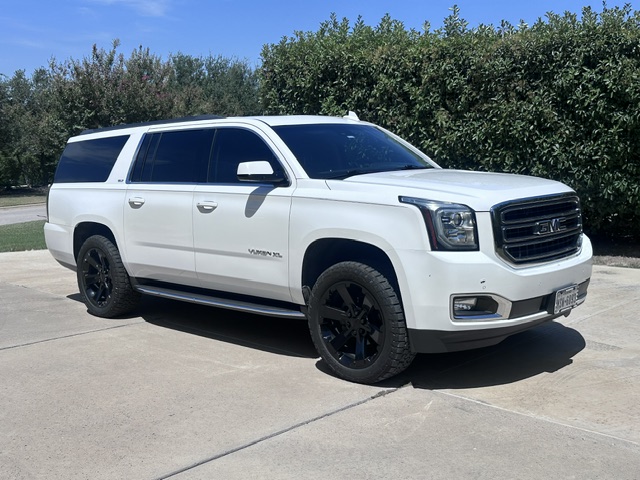 Used 2018 GMC Yukon XL SLT w/ Open Road Package AWD/4WD image 6