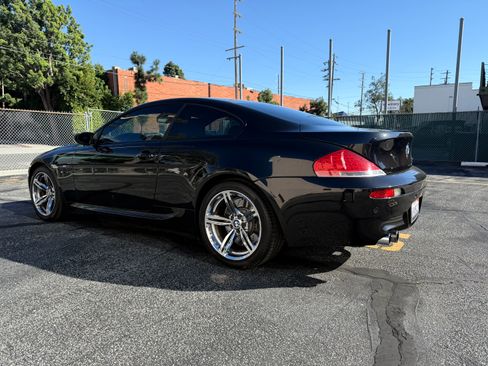 Used 2007 BMW M6 Coupe 2D image 1