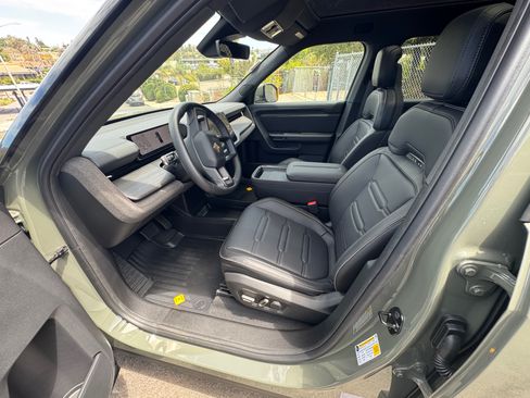 Used 2027 Rivian R2 Performance AWD/4WD image 14