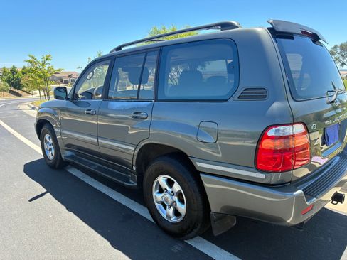 Used 2002 Toyota Land Cruiser AWD/4WD image 6