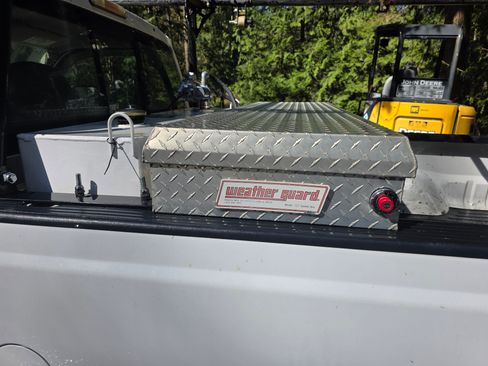 Used 2008 Ford F350 XLT image 9