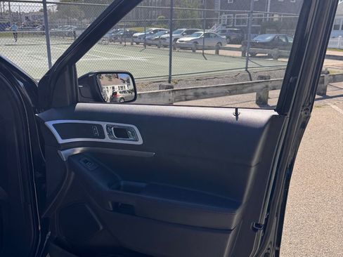 Used 2013 Ford Explorer Sport image 19