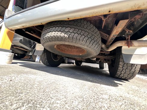 Used 2000 Toyota 4Runner Limited AWD/4WD image 14