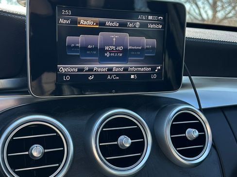 Used 2017 Mercedes-Benz C 300 4MATIC Sedan image 24