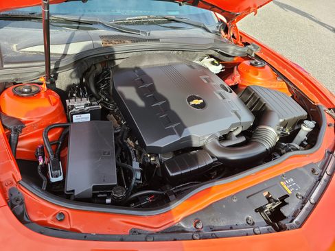 Used 2011 Chevrolet Camaro LT w/ RS Package image 4