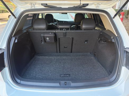 Used 2015 Volkswagen Golf SEL image 9