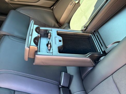 Used 2019 Cadillac CTS V w/ Carbon Fiber Package image 16