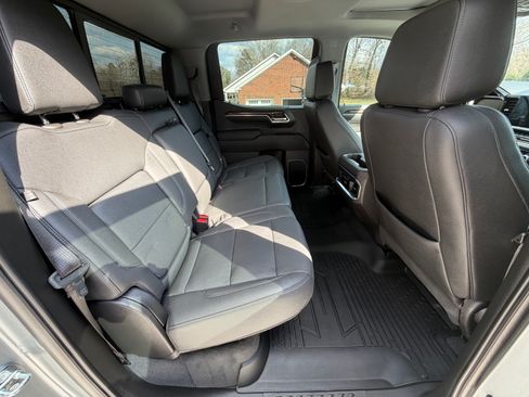 Used 2023 GMC Sierra 1500 Elevation w/ Elevation Premium Package image 21