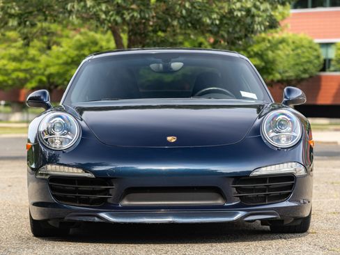 Used 2015 Porsche 911 Carrera S image 2
