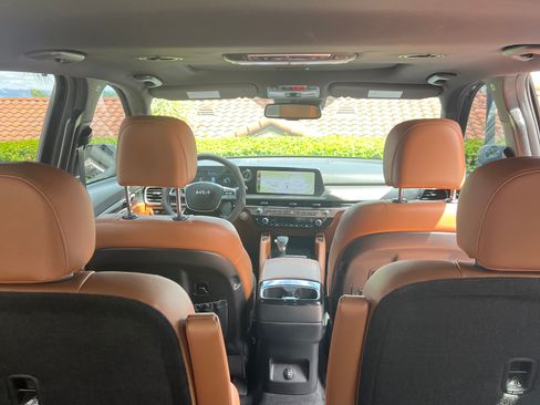 Used 2024 Kia Telluride EX X-Line image 13