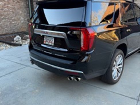 Used 2023 GMC Yukon Denali image 9