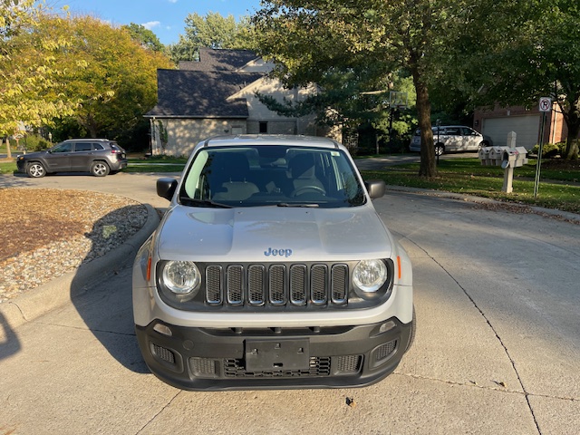 Used 2016 Jeep Renegade Sport w/ Power & Air Group FWD image 7