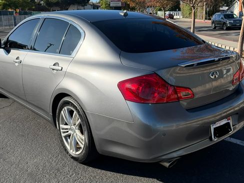 Used 2010 INFINITI G37 Journey w/ Premium Pkg RWD image 4