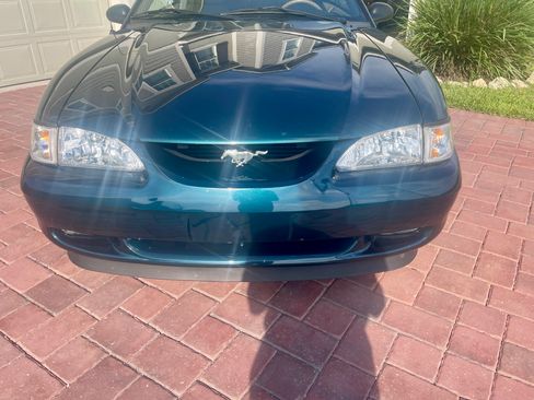 Used 1997 Ford Mustang GT RWD image 17
