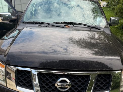 Used 2013 Nissan Armada SL AWD/4WD image 1