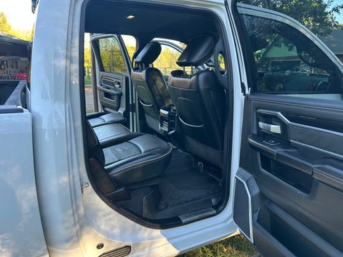 Used 2021 RAM 3500 Laramie image 9